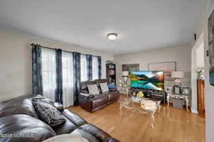 40 Wood St, Keansburg, NJ 07734 - Photo 4
