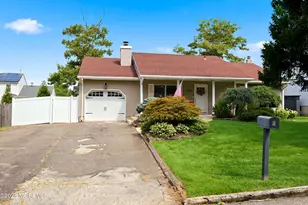 116 Seaspray Rd, Manahawkin, NJ 08050 - Photo 1