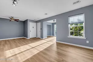 106 Frontier Way, Tinton Falls, NJ 07753 - Photo 6