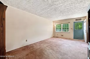 962 Sid's Ct, Brick, NJ 08724 - Photo 2