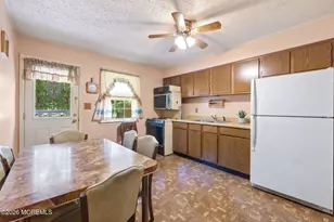 962 Sid's Ct, Brick, NJ 08724 - Photo 4