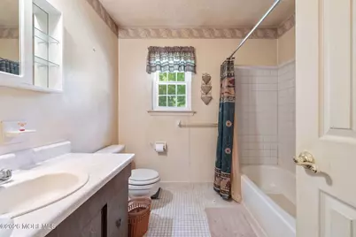 962 Sids Court #962, Brick, NJ 08724 - Photo 6