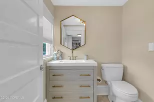 268 Roosevelt Ave, Oakhurst, NJ 07755 - Photo 8