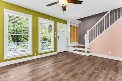 398 Riverdale Drive, Aberdeen Township, NJ 07735 - Photo 4