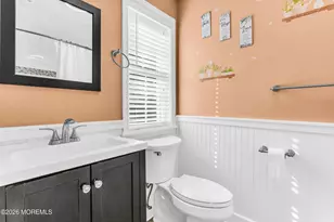 398 Riverdale Dr, Aberdeen Township, NJ 07735 - Photo 14