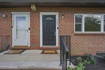 1062 Cheryl Court #1062, Brick, NJ 08724 - Photo 4
