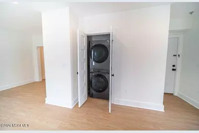 1125 E Ocean Avenue #3b, Sea Bright, NJ 07760 - Photo 4