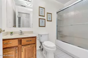 3 Ivy Ridge Close, Freehold, NJ 07728 - Photo 12