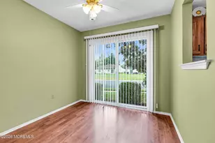 3 Ivy Ridge Close, Freehold, NJ 07728 - Photo 8