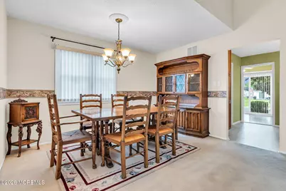 3 Ivy Ridge Close, Freehold, NJ 07728 - Photo 6