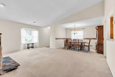 3 Ivy Ridge Close, Freehold, NJ 07728 - Photo 2