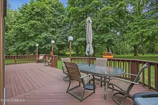 28 Buttonwood Dr, Marlboro Township, NJ 07746 - Photo 32