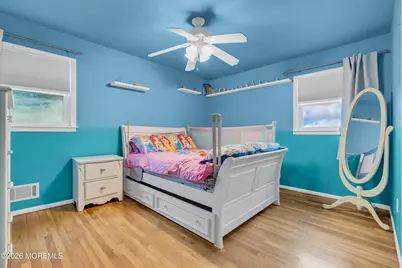 121 Bar Harbor Road S, Freehold, NJ 07728 - Photo 28