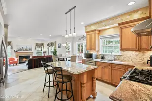 21 Angelique Ct, Morganville, NJ 07751 - Photo 6