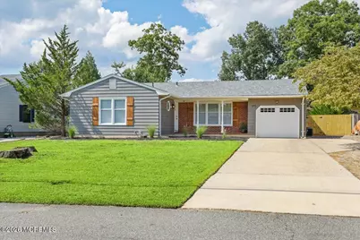 1078 Treasure Avenue, Manahawkin, NJ 08050 - Photo 2