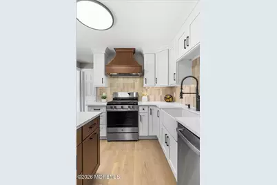 1078 Treasure Avenue, Manahawkin, NJ 08050 - Photo 18
