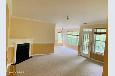 566 Saint Andrews Place, Manalapan Township, NJ 07726 - Photo 4