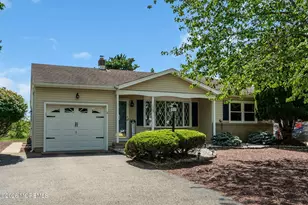 109 Westport Dr, Toms River Township, NJ 08757 - Photo 1