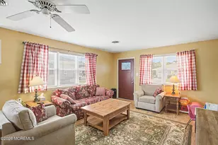 86 Scarborough Pl, Toms River Township, NJ 08757 - Photo 12