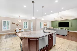 265 N Cologne Ave, Galloway, NJ 08215 - Photo 16