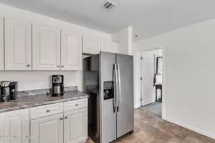 2 Manahassett Park Dr, Long Branch, NJ 07740 - Photo 12