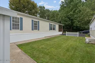17 Village Rd, Morganville, NJ 07751 - Photo 4