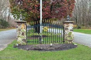 17 Village Rd, Morganville, NJ 07751 - Photo 24
