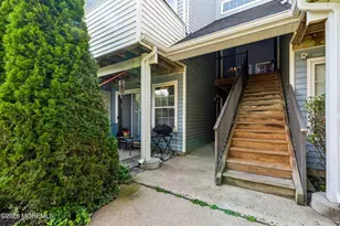 21 Jockey Ln, Tinton Falls, NJ 07753 - Photo 20