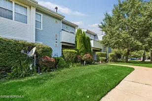 21 Jockey Ln, Tinton Falls, NJ 07753 - Photo 1