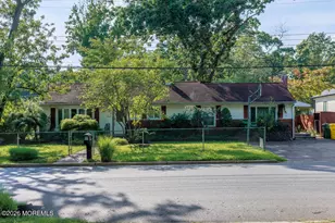 614 Caranetta Dr, Lakewood, NJ 08701 - Photo 2