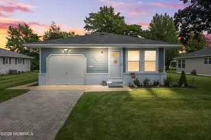 334 Curacao St, Toms River Township, NJ 08757 - Photo 2