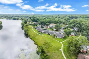 605B Lake Point Dr, Lakewood, NJ 08701 - Photo 64