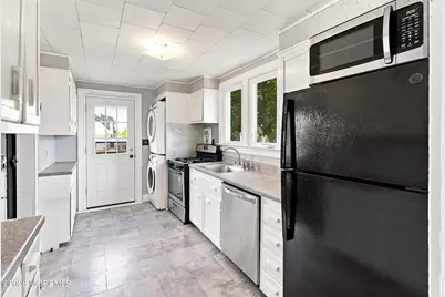 393 Prospect Street, Old Bridge Township, NJ 08879 - Photo 30