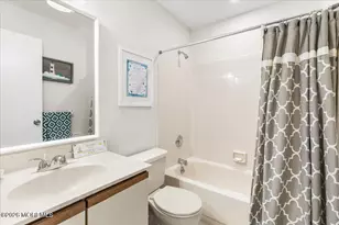 202 Century Way, Manalapan Township, NJ 07726 - Photo 18