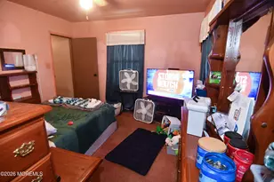 481 Center Ave, North Middletown, NJ 07748 - Photo 18