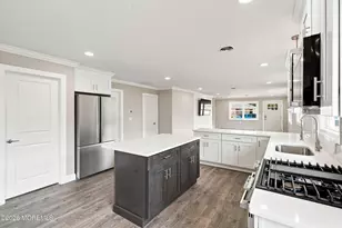 5 Le Lamentin Dr, Toms River Township, NJ 08757 - Photo 4