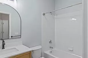 136 Mill Pond Wy, Eatontown, NJ 07724 - Photo 14