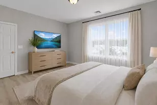 136 Mill Pond Wy, Eatontown, NJ 07724 - Photo 12
