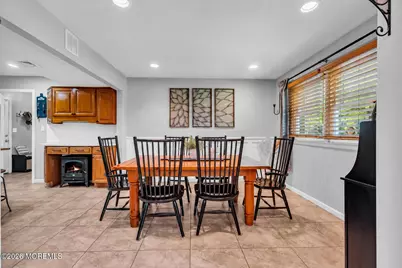 18 Wylie Terrace, Morganville, NJ 07751 - Photo 4