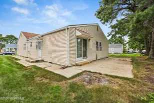 28 W Kinkora Ct W, Toms River Township, NJ 08757 - Photo 4