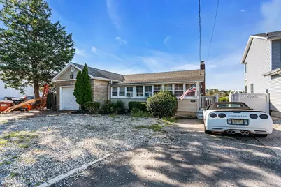 664 Princeton Avenue, Brick, NJ 08724 - Photo 4