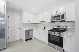 22 Washington St, Long Branch, NJ 07740 - Photo 12
