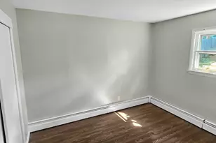 8 Kendall Dr, Sayreville, NJ 08859 - Photo 6