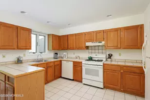 222 Marina Dr, Highlands, NJ 07732 - Photo 6