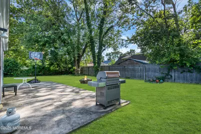 1644 Union Avenue, Hazlet Township, NJ 07730 - Photo 26