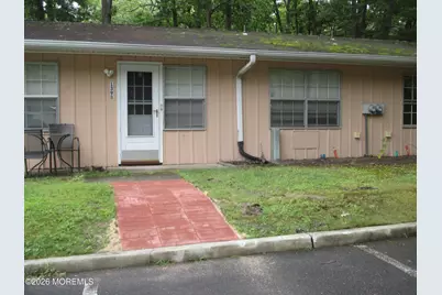 139 Farrington Court #B, Lakewood, NJ 08701 - Photo 2