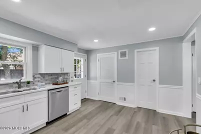 323 Monmouth Avenue, Leonardo, NJ 07737 - Photo 18