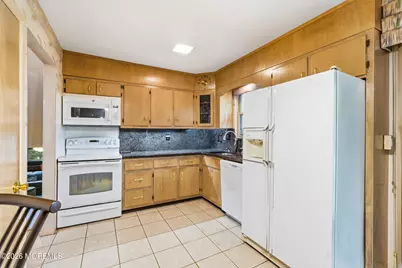 40 Arlene Drive, West Long Branch, NJ 07764 - Photo 10
