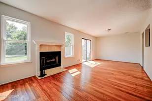 44 Mariners Cove, Freehold, NJ 07728 - Photo 18