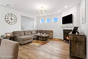 4 Otter Cir, Barnegat, NJ 08005 - Photo 6